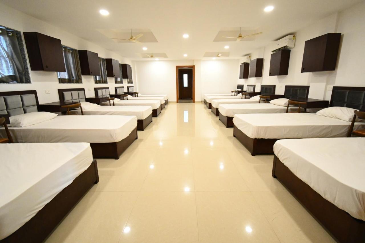 Faith Cricket Club & Resort Bhopal Exterior photo